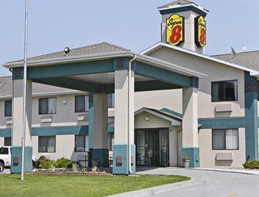 Super 8 By Wyndham Omaha Eppley Airport/carter Carter Lake