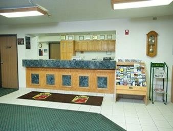 Hotel Super 8 By Wyndham Omaha Eppley Airport/carter