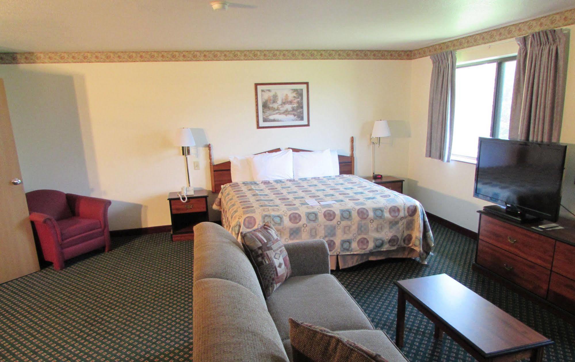Super 8 By Wyndham Omaha Eppley Airport/carter 3* Carter Lake